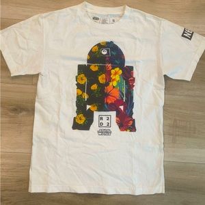 Disney with Neff R 2 D 2 Star Wars shirt. Worn once to Disney Park.